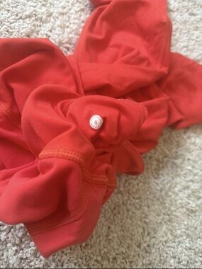 Lululemon Bright Coral Leggings - Size 8